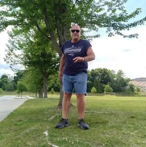 Meet your Posher, Jeffrey